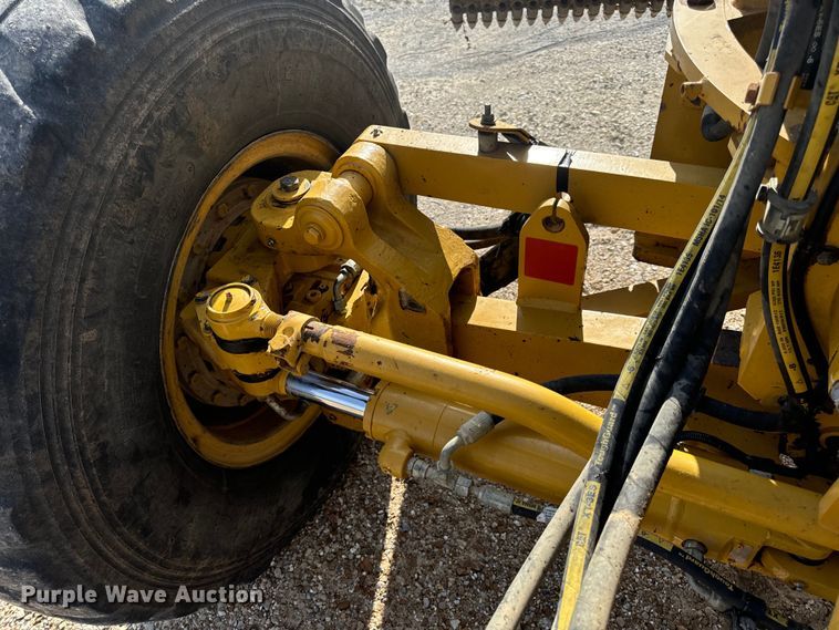 image for item DP6677 2016 Caterpillar  12M3 AWD motor grader