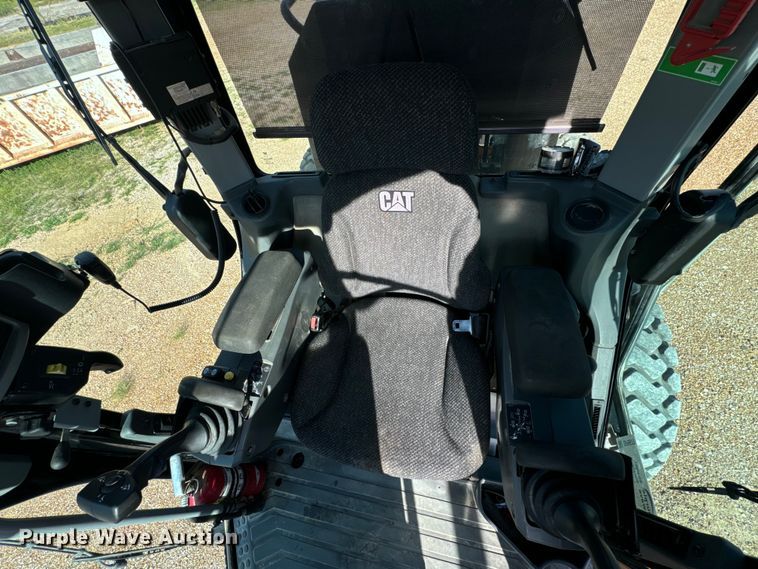 image for item DP6677 2016 Caterpillar  12M3 AWD motor grader