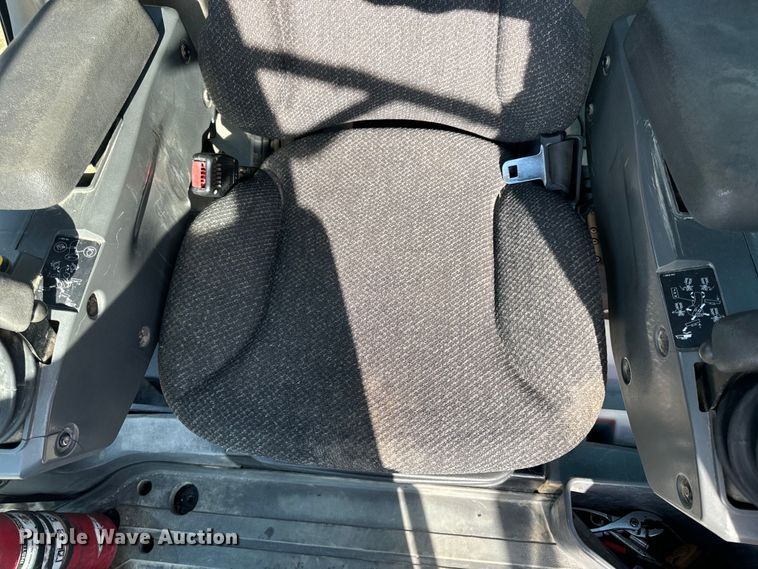 image for item DP6677 2016 Caterpillar  12M3 AWD motor grader