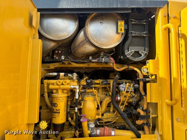 image for item DP6677 2016 Caterpillar  12M3 AWD motor grader