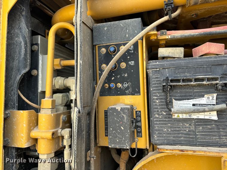 image for item DP6677 2016 Caterpillar  12M3 AWD motor grader