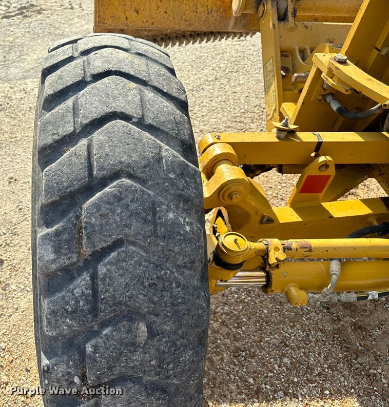 image for item DP6677 2016 Caterpillar  12M3 AWD motor grader