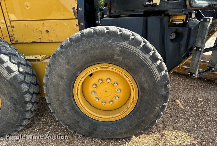 image for item DP6677 2016 Caterpillar  12M3 AWD motor grader