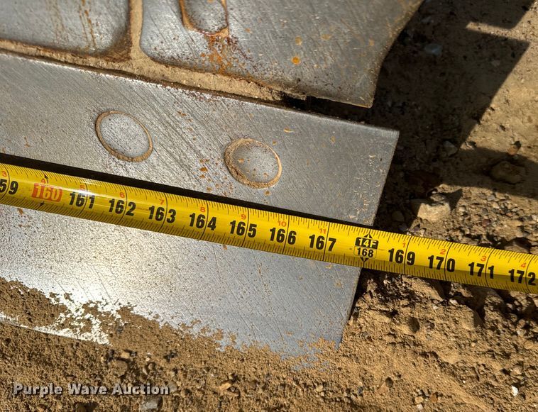 image for item DP6678 2016 Caterpillar  12M3 AWD motor grader