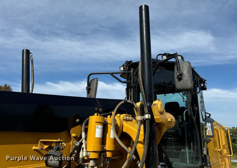 image for item DP6678 2016 Caterpillar  12M3 AWD motor grader