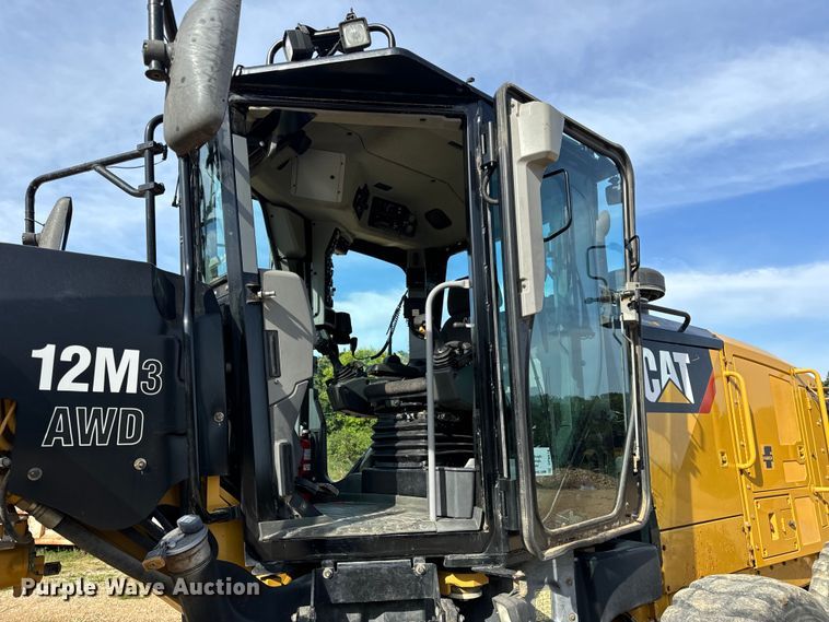 image for item DP6678 2016 Caterpillar  12M3 AWD motor grader