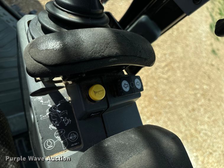 image for item DP6678 2016 Caterpillar  12M3 AWD motor grader