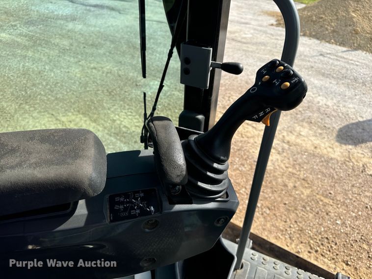 image for item DP6678 2016 Caterpillar  12M3 AWD motor grader