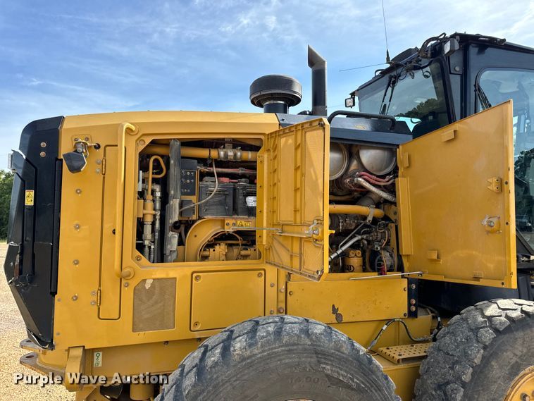 image for item DP6678 2016 Caterpillar  12M3 AWD motor grader