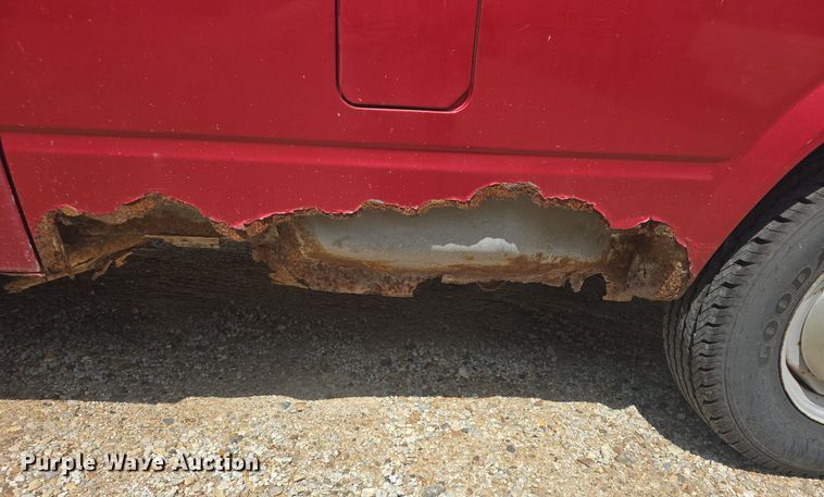 image for item DQ4616 1998 Chevrolet Astro van