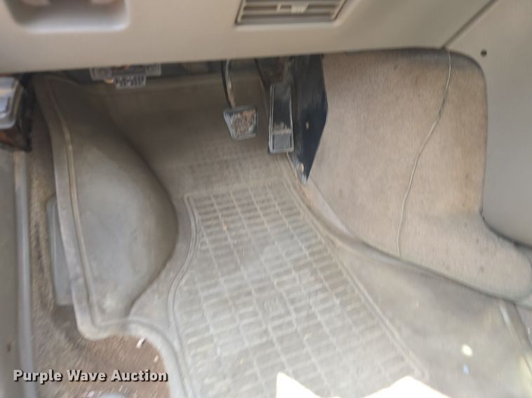 image for item DQ4616 1998 Chevrolet Astro van