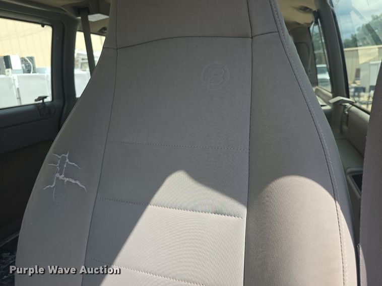 image for item DQ4616 1998 Chevrolet Astro van