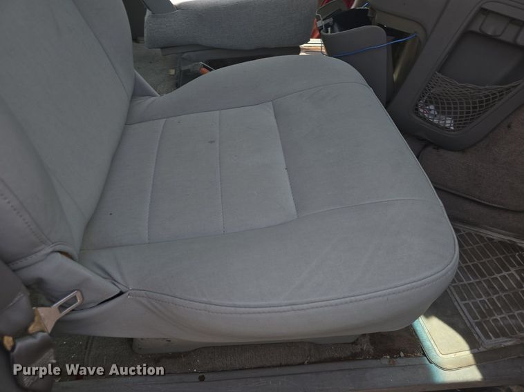 image for item DQ4616 1998 Chevrolet Astro van