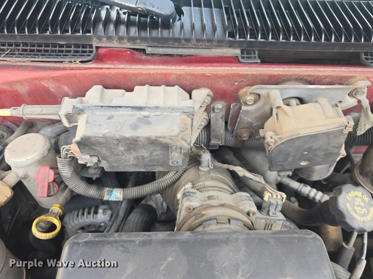 image for item DQ4616 1998 Chevrolet Astro van