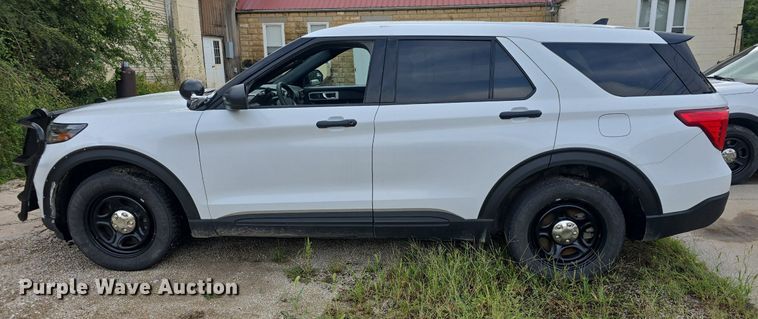 image for item DQ4617 2020 Ford Explorer Police Interceptor  SUV