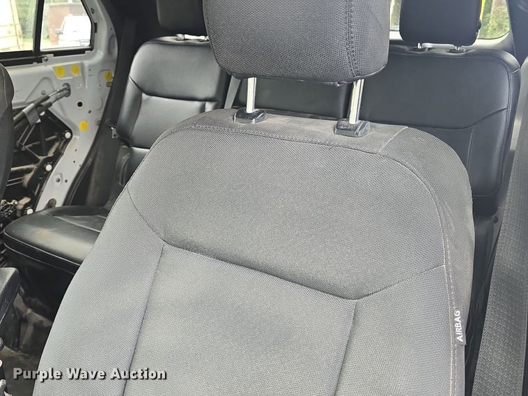 image for item DQ4617 2020 Ford Explorer Police Interceptor  SUV