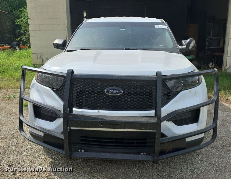 image for item DQ4618 2020 Ford Explorer Police Interceptor  SUV