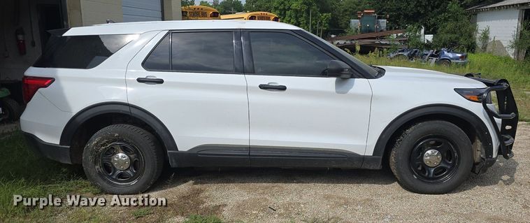 image for item DQ4618 2020 Ford Explorer Police Interceptor  SUV