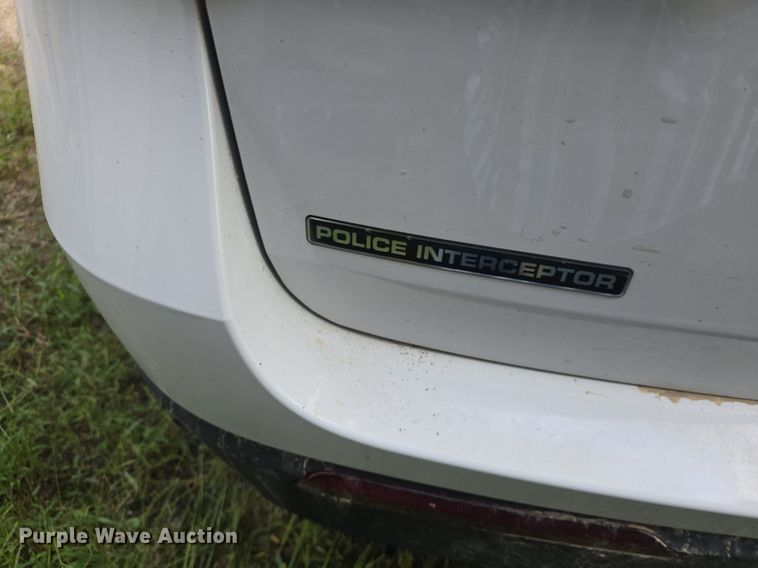 image for item DQ4618 2020 Ford Explorer Police Interceptor  SUV