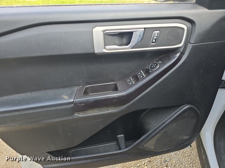 image for item DQ4618 2020 Ford Explorer Police Interceptor  SUV