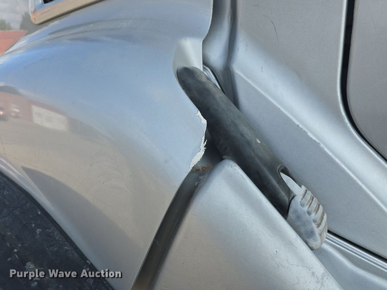 image for item DQ4620 2000 Sterling LT9500 dump truck