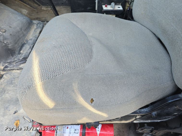 image for item DQ4620 2000 Sterling LT9500 dump truck