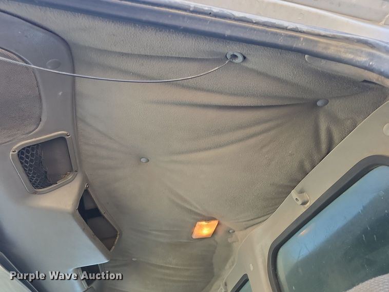 image for item DQ4620 2000 Sterling LT9500 dump truck