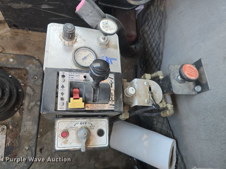 image for item DQ4620 2000 Sterling LT9500 dump truck