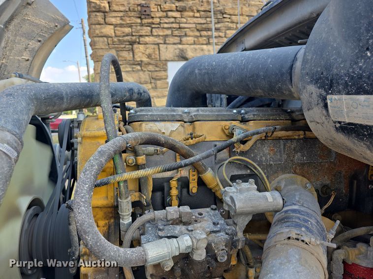 image for item DQ4620 2000 Sterling LT9500 dump truck