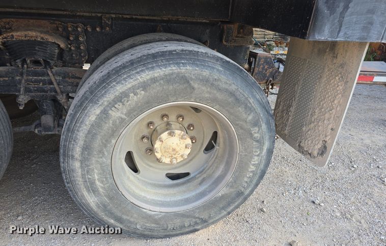 image for item DQ4620 2000 Sterling LT9500 dump truck