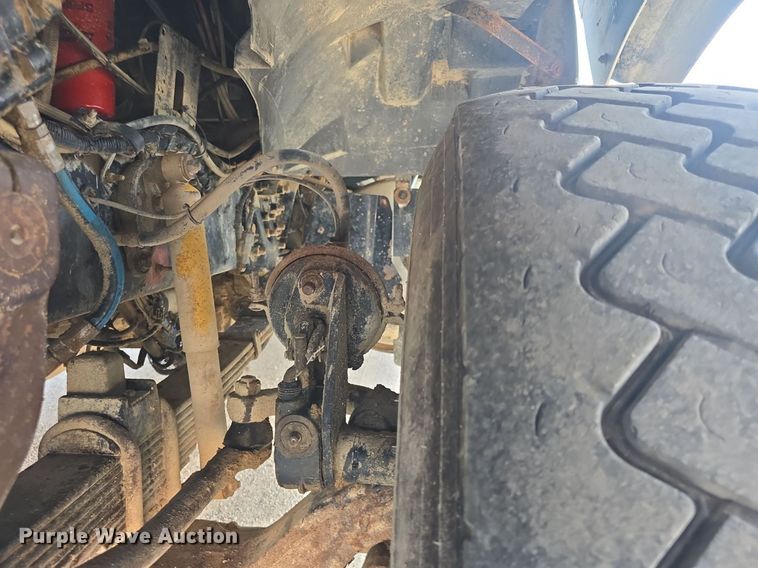 image for item DQ4620 2000 Sterling LT9500 dump truck