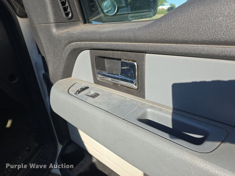 image for item DQ5154 2014 Ford F150  SuperCab pickup truck