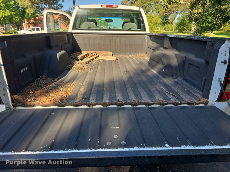 image for item DQ5155 2006 Chevrolet Silverado 1500 Ext. Cab pickup truck