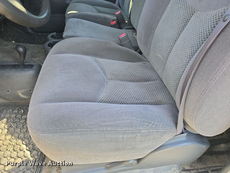 image for item DQ5155 2006 Chevrolet Silverado 1500 Ext. Cab pickup truck