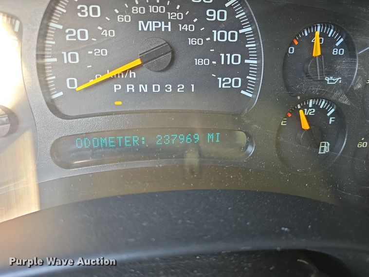 image for item DQ5155 2006 Chevrolet Silverado 1500 Ext. Cab pickup truck