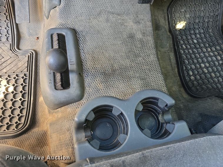 image for item DQ5155 2006 Chevrolet Silverado 1500 Ext. Cab pickup truck