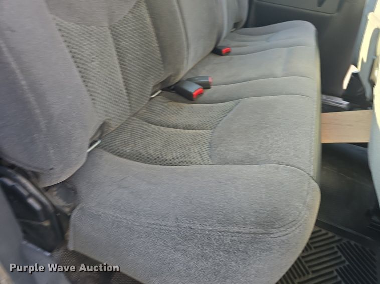 image for item DQ5155 2006 Chevrolet Silverado 1500 Ext. Cab pickup truck