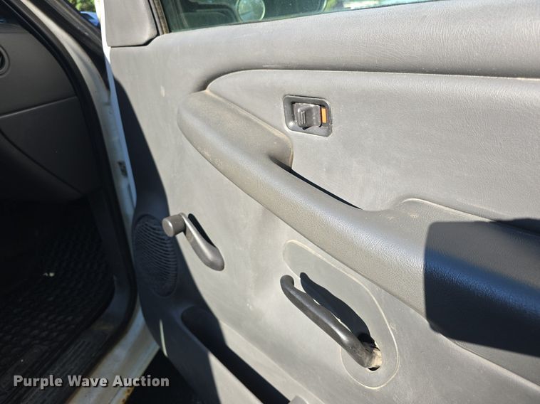 image for item DQ5155 2006 Chevrolet Silverado 1500 Ext. Cab pickup truck