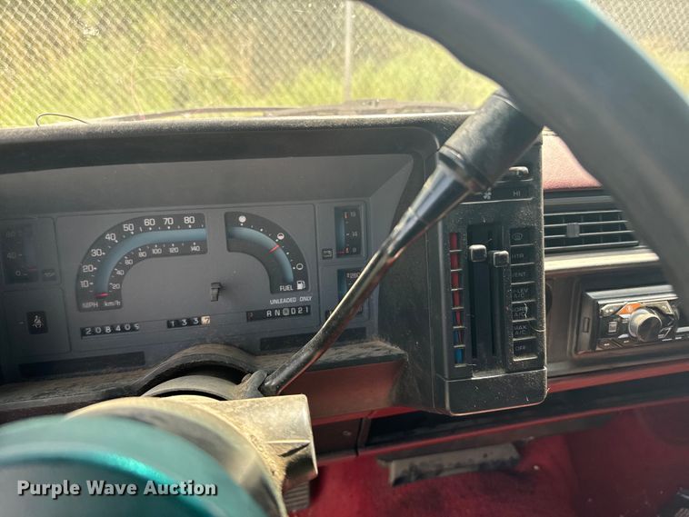 image for item DQ6952 1987 Chevrolet  S10 Ext. Cab pickup truck