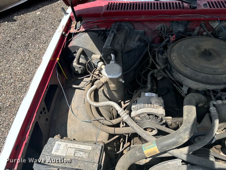 image for item DQ6952 1987 Chevrolet  S10 Ext. Cab pickup truck