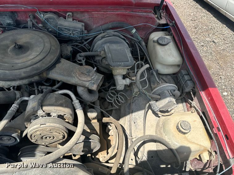 image for item DQ6952 1987 Chevrolet  S10 Ext. Cab pickup truck