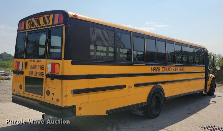 image for item DR4443 2008 Thomas Built Saf-T-Liner C2 school bus