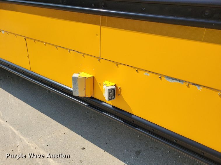 image for item DR4443 2008 Thomas Built Saf-T-Liner C2 school bus