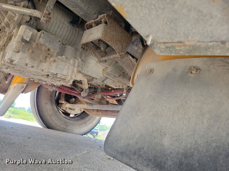 image for item DR4443 2008 Thomas Built Saf-T-Liner C2 school bus