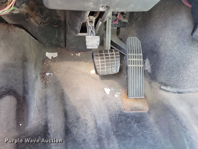 image for item DR4443 2008 Thomas Built Saf-T-Liner C2 school bus