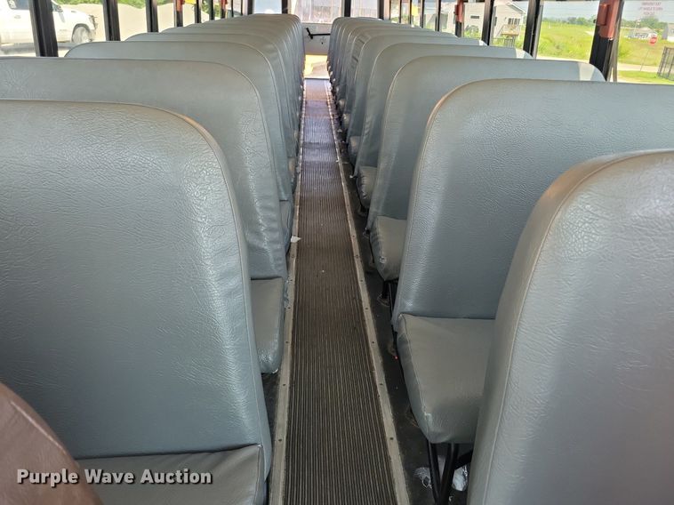 image for item DR4443 2008 Thomas Built Saf-T-Liner C2 school bus