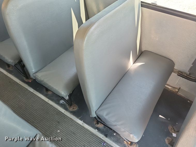 image for item DR4443 2008 Thomas Built Saf-T-Liner C2 school bus