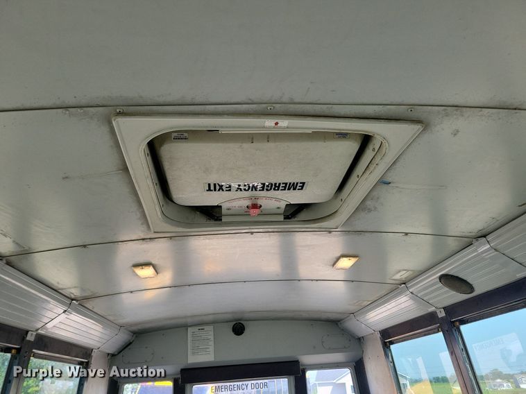 image for item DR4443 2008 Thomas Built Saf-T-Liner C2 school bus