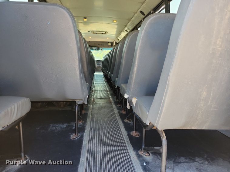 image for item DR4443 2008 Thomas Built Saf-T-Liner C2 school bus