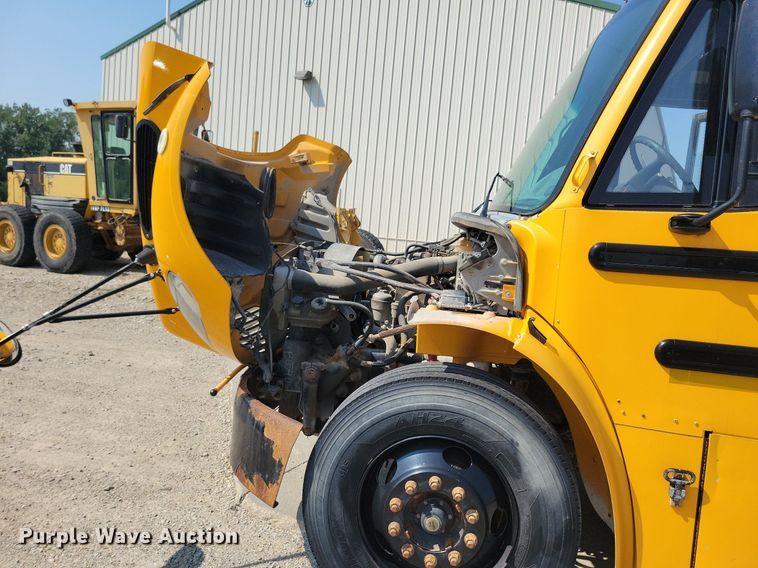 image for item DR4443 2008 Thomas Built Saf-T-Liner C2 school bus